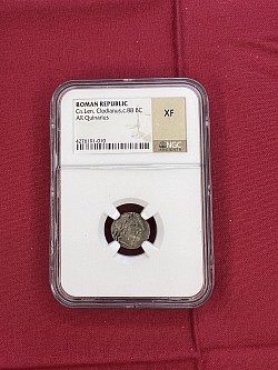 Roman Republic Cn.Len Clodianus.c88 BC AR Quinarius XF $150.00